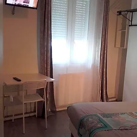 Hotel Le Kleber Montreuil (Seine-Saint-Denis)